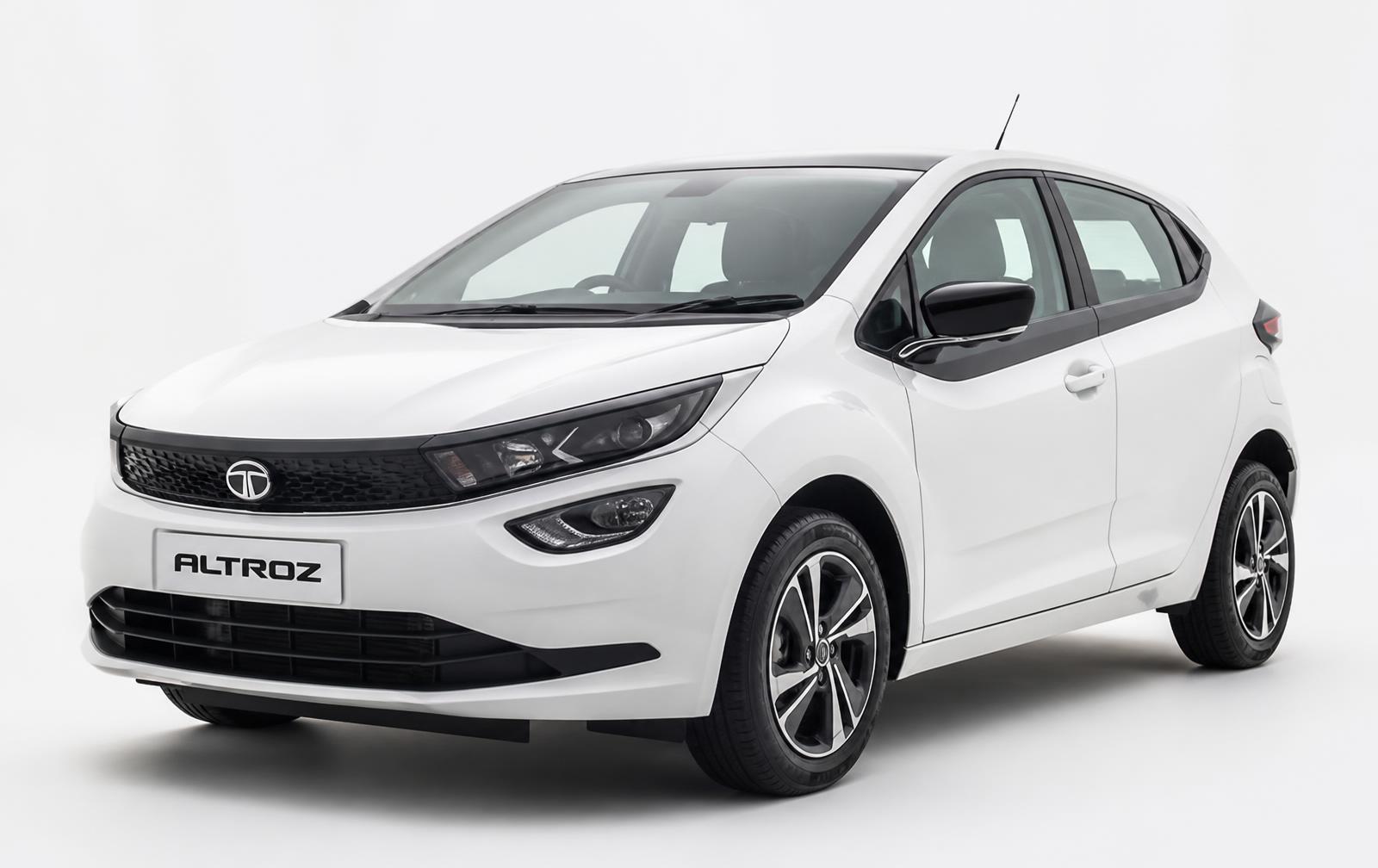 Tata Altroz — front three-quarter view